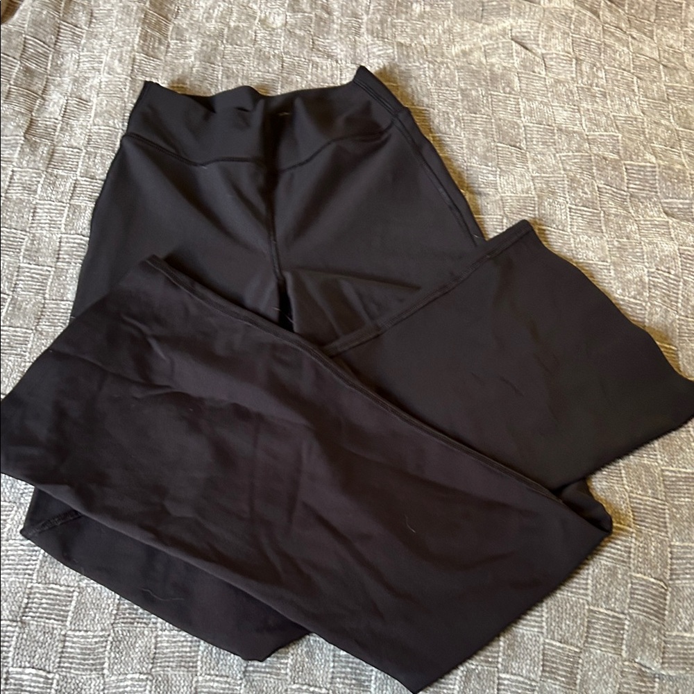 Old Navy Women's Black Flare Leggings